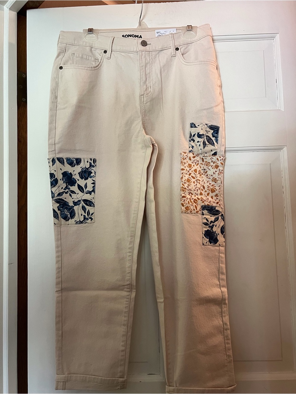 Women's Cream Patchwork Boyfriend Straight-Leg Jeans
